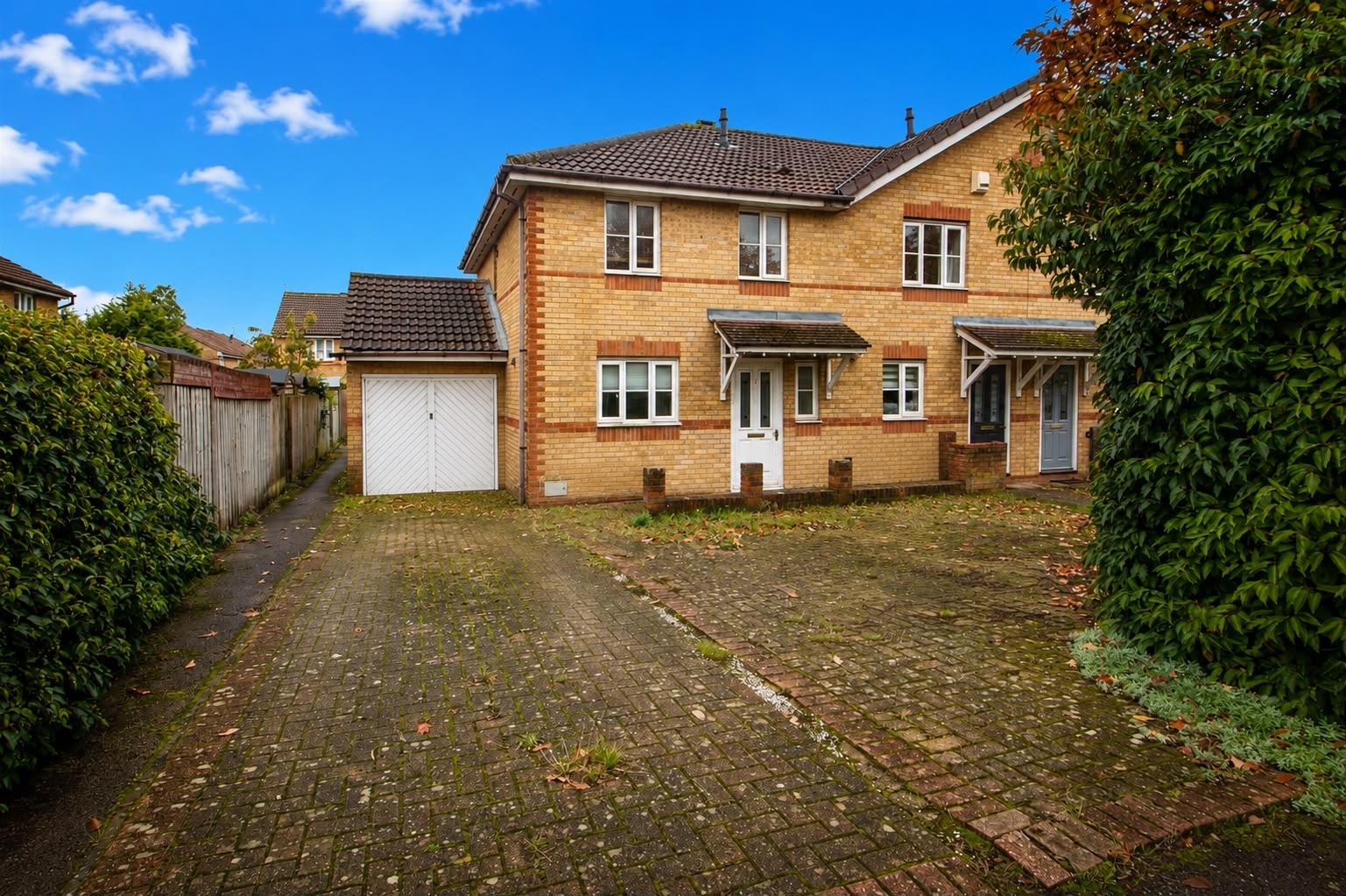 Chicksands Avenue, Monkston, Milton Keynes